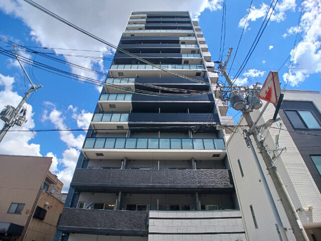 プレサンスOSAKA東中本エシデル