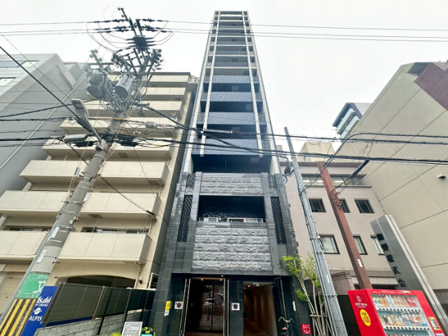 プレサンス心斎橋レヨン