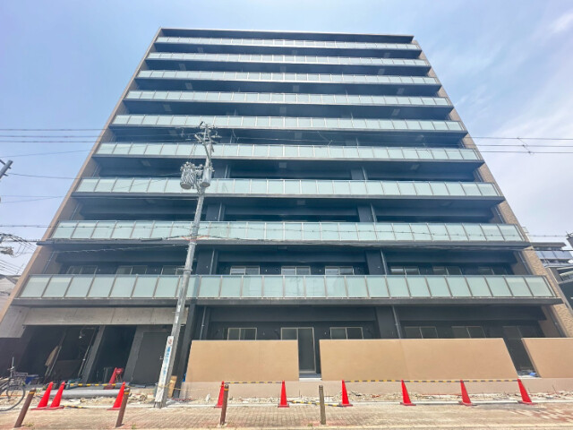 セオリー大阪EAST DOOR