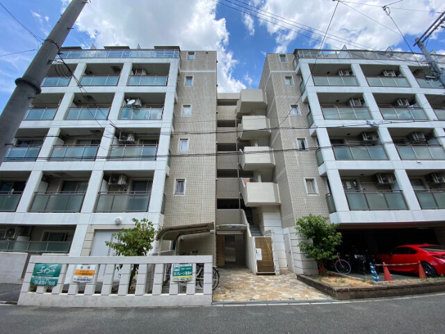 メゾン・ド・成屋大阪