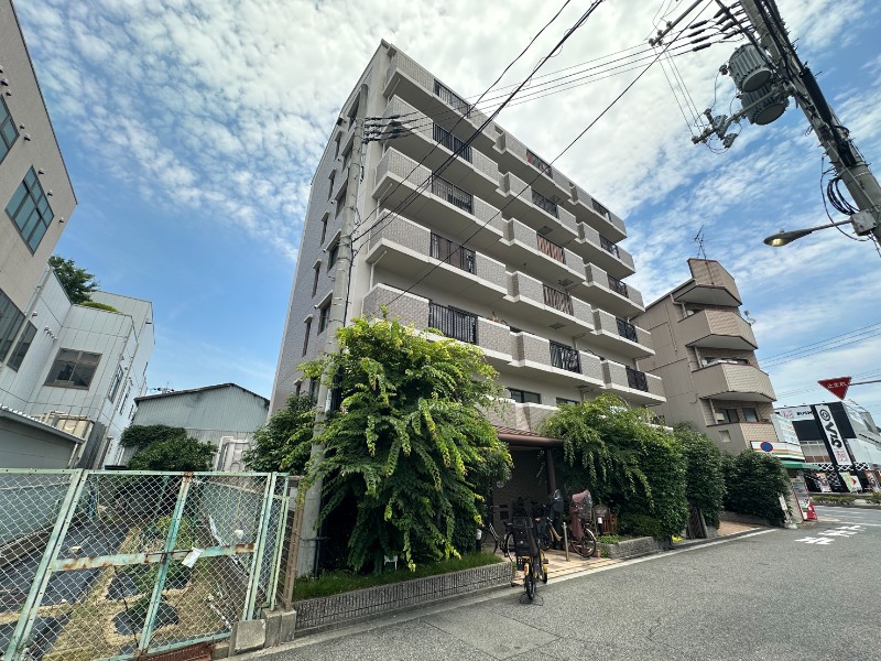 ラヴィッサン南巽