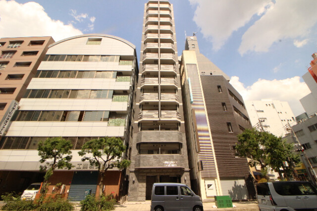 ララプレイス大阪城WESTEN