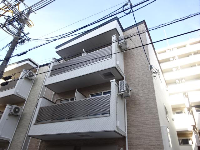 F maison PLAGE（エフメゾンプラージ）