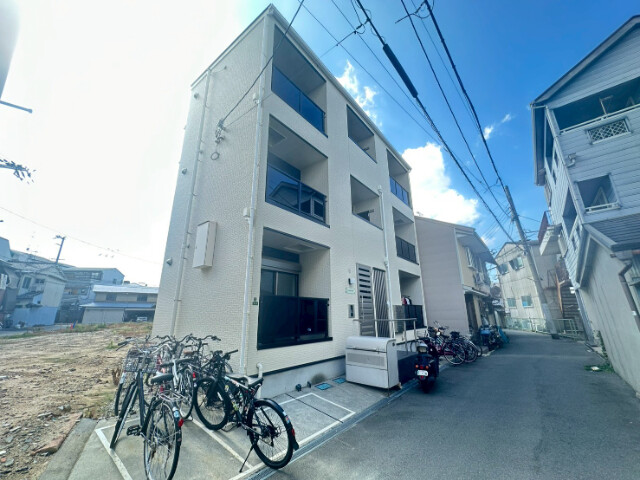 F maison ruelle