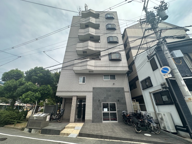 クイーンライフ巽