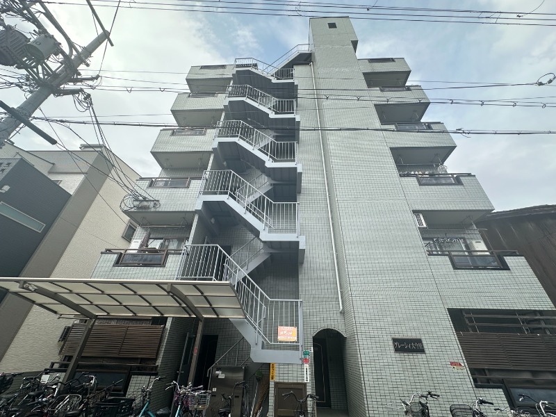 フリーディオ今里