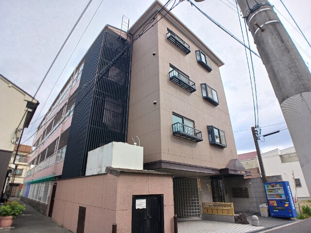 コスモ城東
