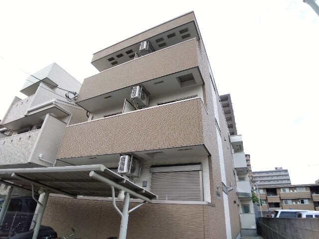 フジパレス高井田