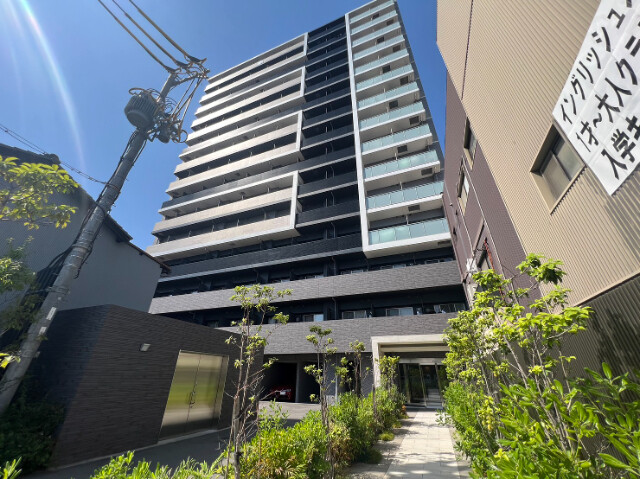 アドバンス大阪バレンシア