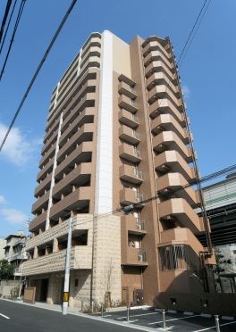 プレサンス心斎橋ルティア