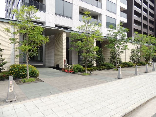 エントランス エントランス