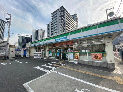 【コンビニエンスストア】ファミリーマート 海老江一丁目店まで389ｍ