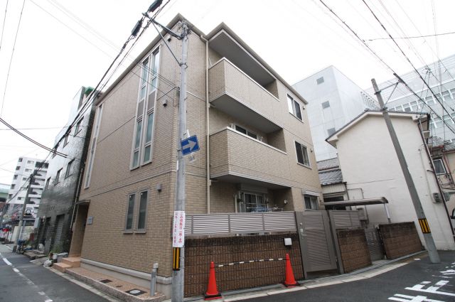 グランドゥールの外観