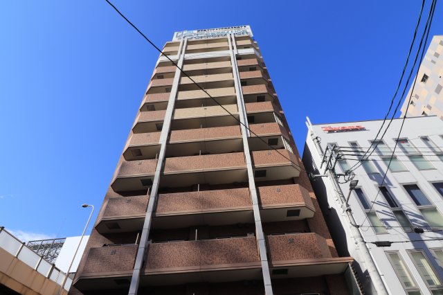 プレサンス梅田北パワーゲートの外観