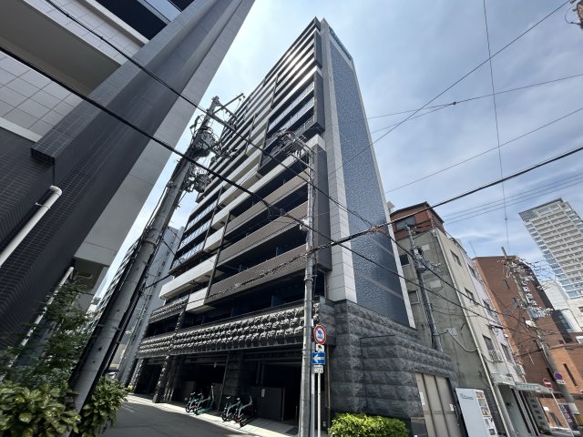 プレサンス梅田の外観