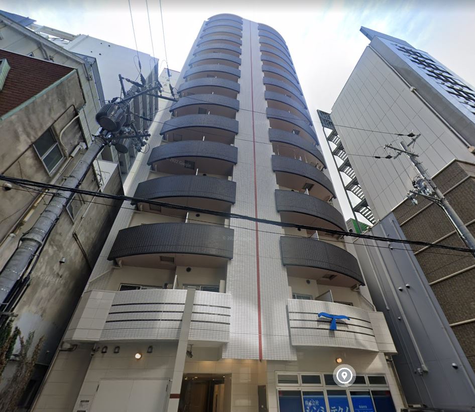 セレニテ梅田ESTの外観