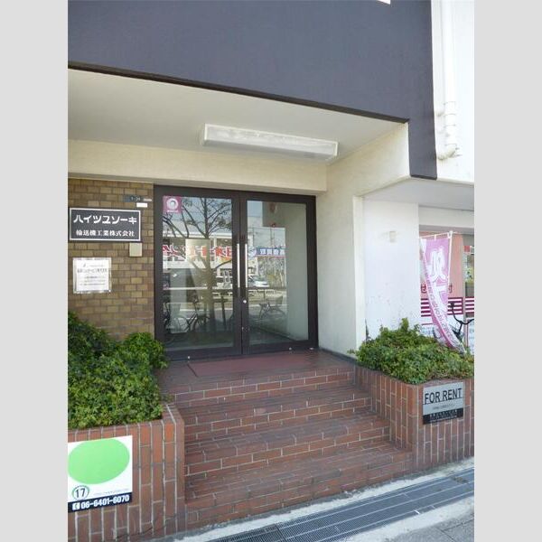 ハイツユソーキの外観