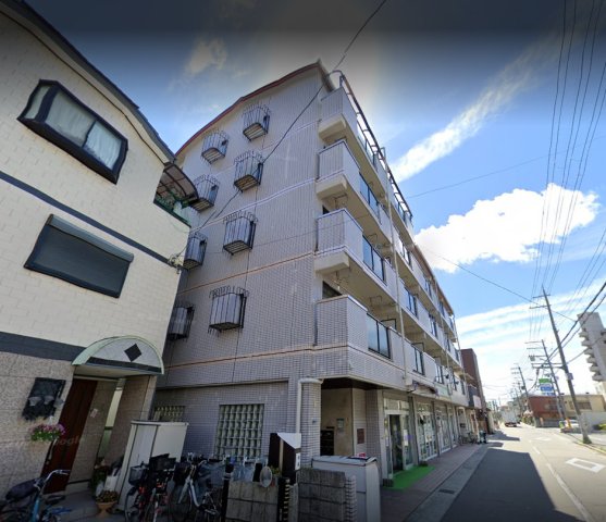 アートプラザ南清水の外観