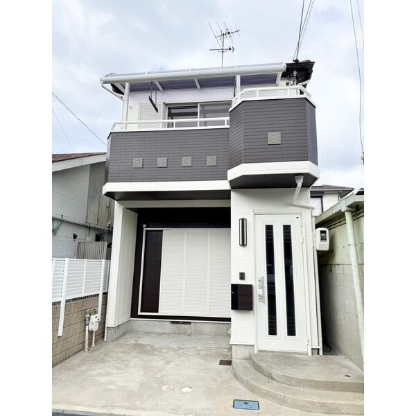 東難波3丁目南向貸家の外観