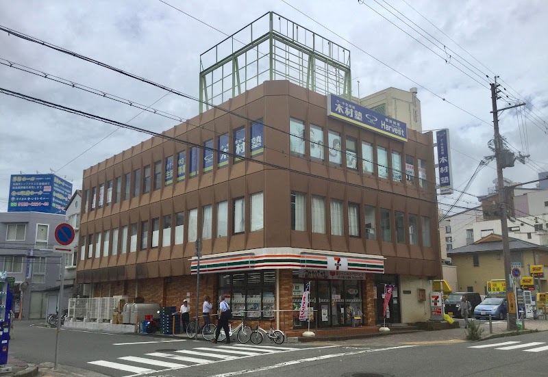 【コンビニエンスストア】セブンイレブン 阪急園田駅東店まで713ｍ