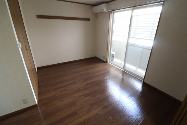 寝室