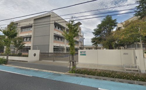 シャトレ塚口の外観