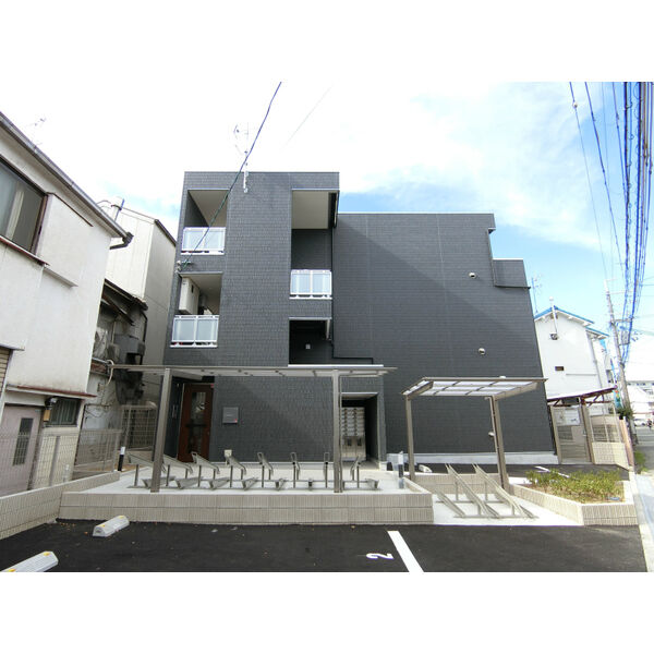 リブリ・スカイブルー スターの外観