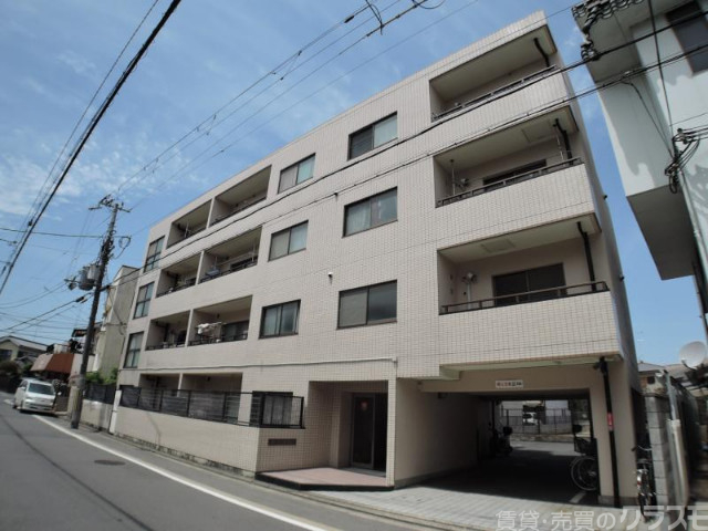 コアファースト山下