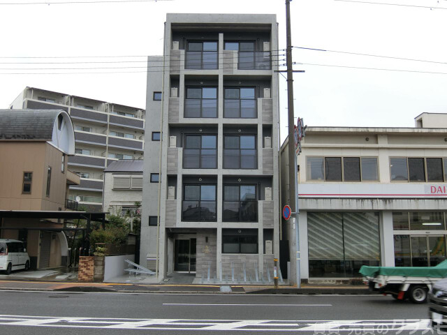 THE GARNET SUITE RESIDENCE吉祥院