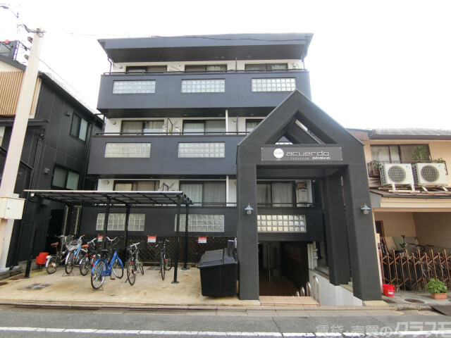 アクエルド仁王門