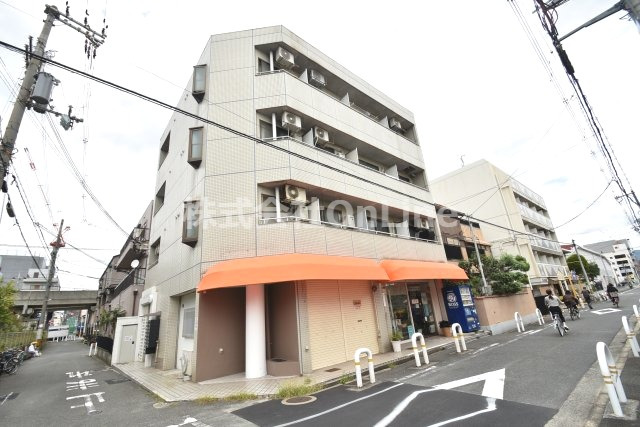 ロイヤルシード小阪