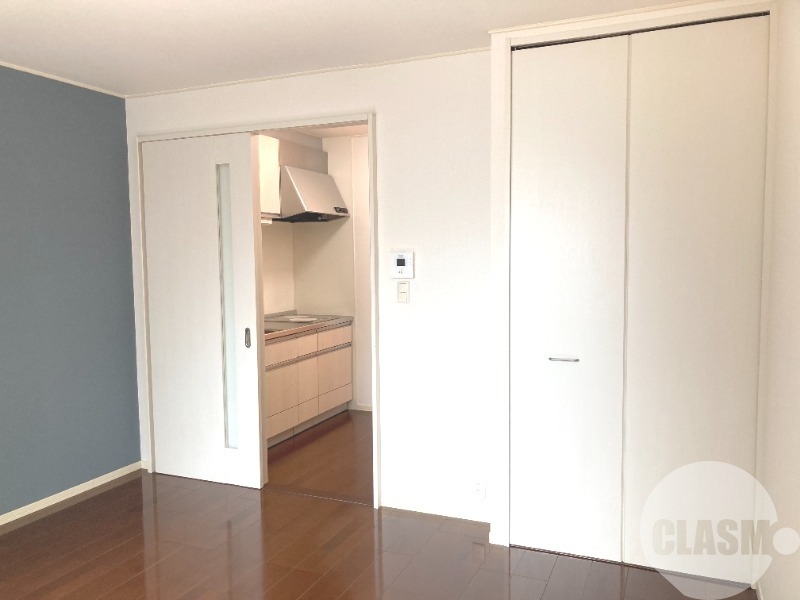 フローリングだからお掃除が楽♪