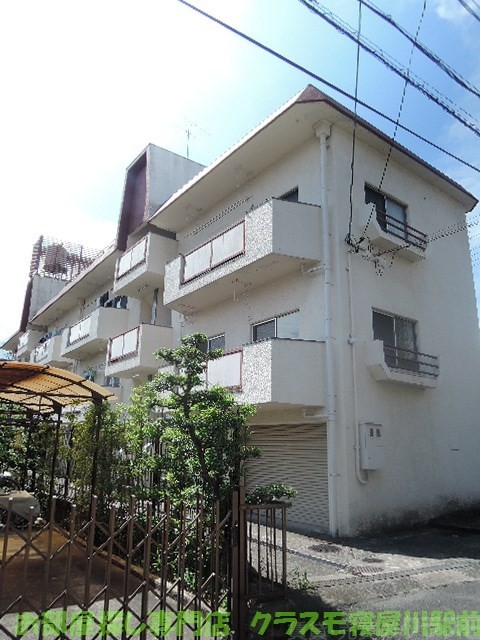 枚方市北中振１丁目の賃貸マンション