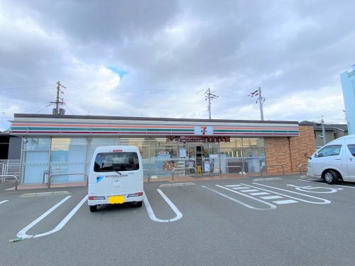 【コンビニエンスストア】セブンイレブン 堺浜寺諏訪森町店まで888ｍ