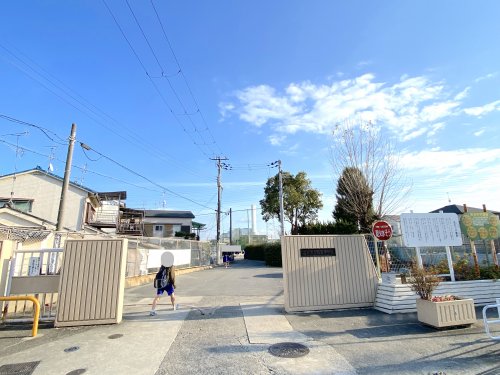 【中学校】高石市立取石中学校まで1222ｍ