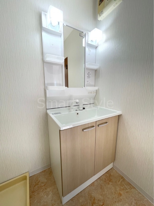 忙しい朝にあなたを手助けしてくれる素敵な洗面台。