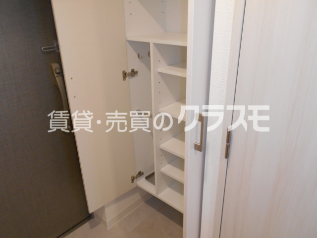 シューズボックス