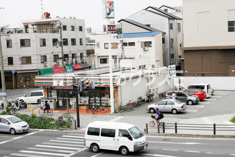 セブン*イレブン 大阪泉尾４丁目店 140m
