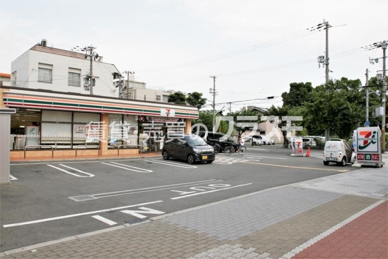 セブン-イレブン 大阪鶴町３丁目店 148m