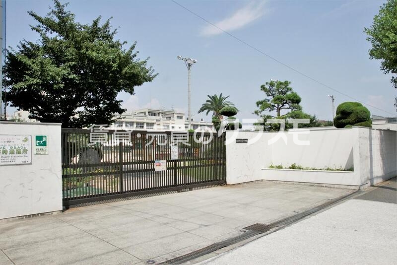 大阪市立北恩加島小学校 383m