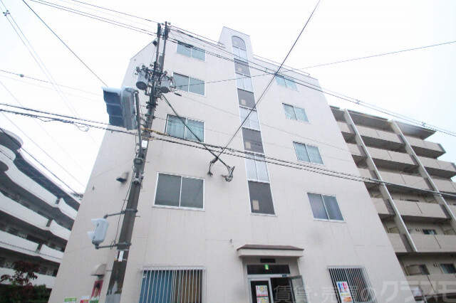 八光ハイツ