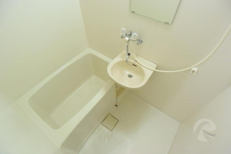 お風呂も綺麗です。