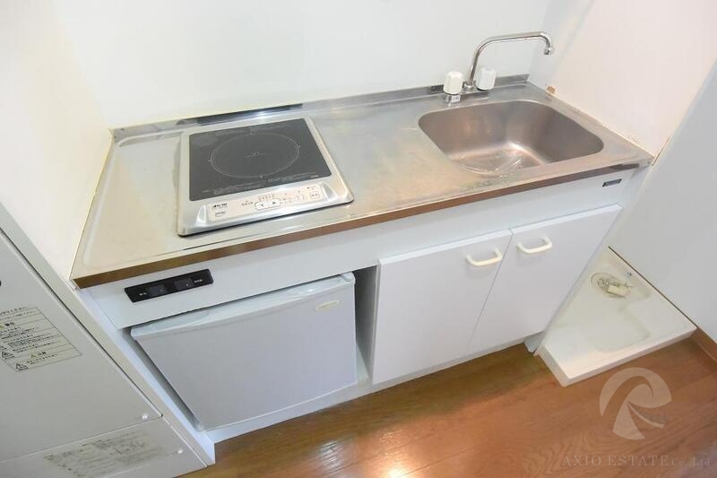 IHクッキングヒーター付いてます。