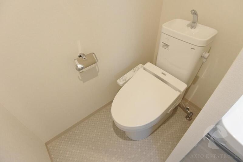 温水洗浄便座付きです