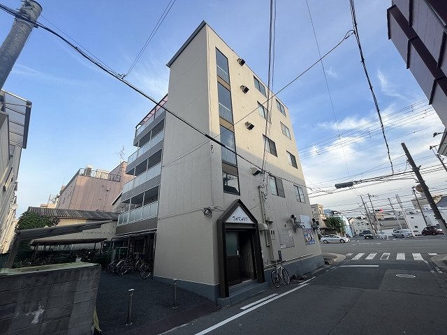 高木ハイツの外観