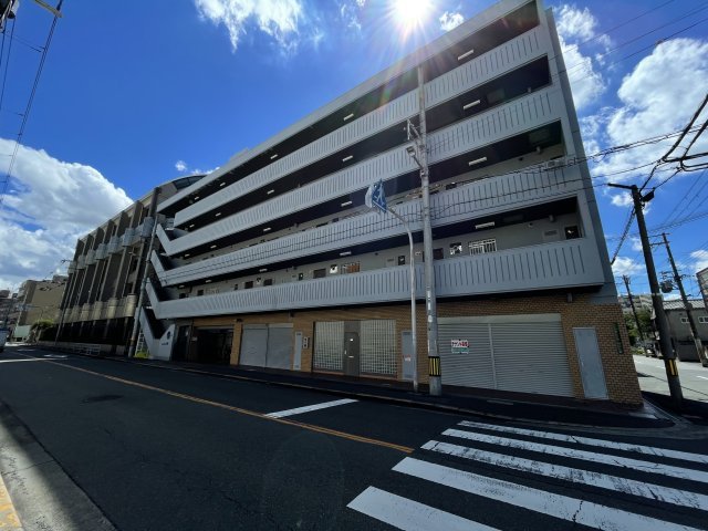 ハイツ小松の外観