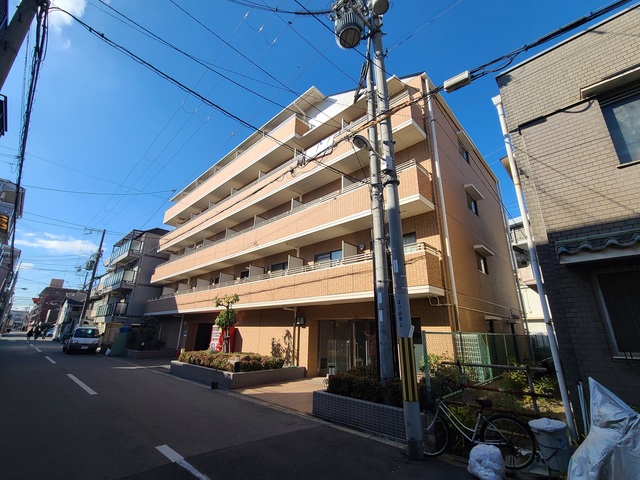 ユニコートの外観