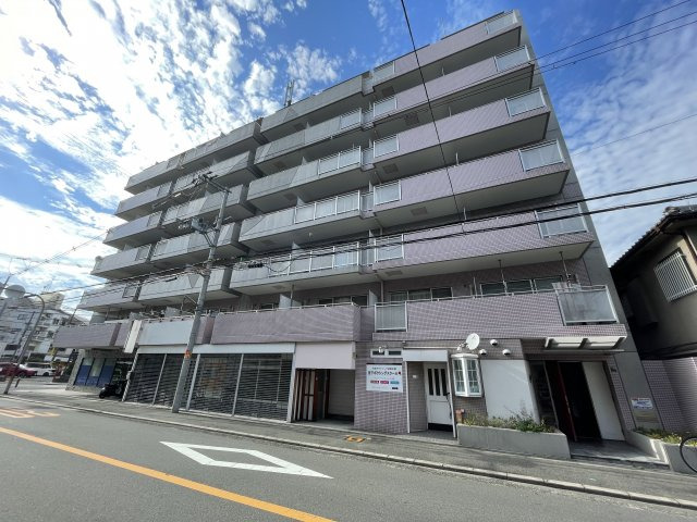 ミュゼ西淡路の外観