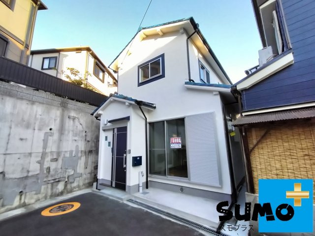 朝霧町3丁目貸家の外観 朝霧町3丁目貸家の外観