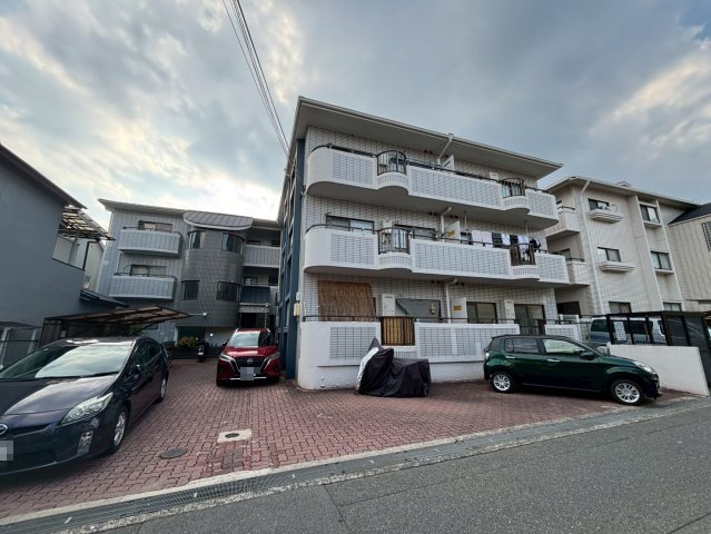 サンハイツ三島丘